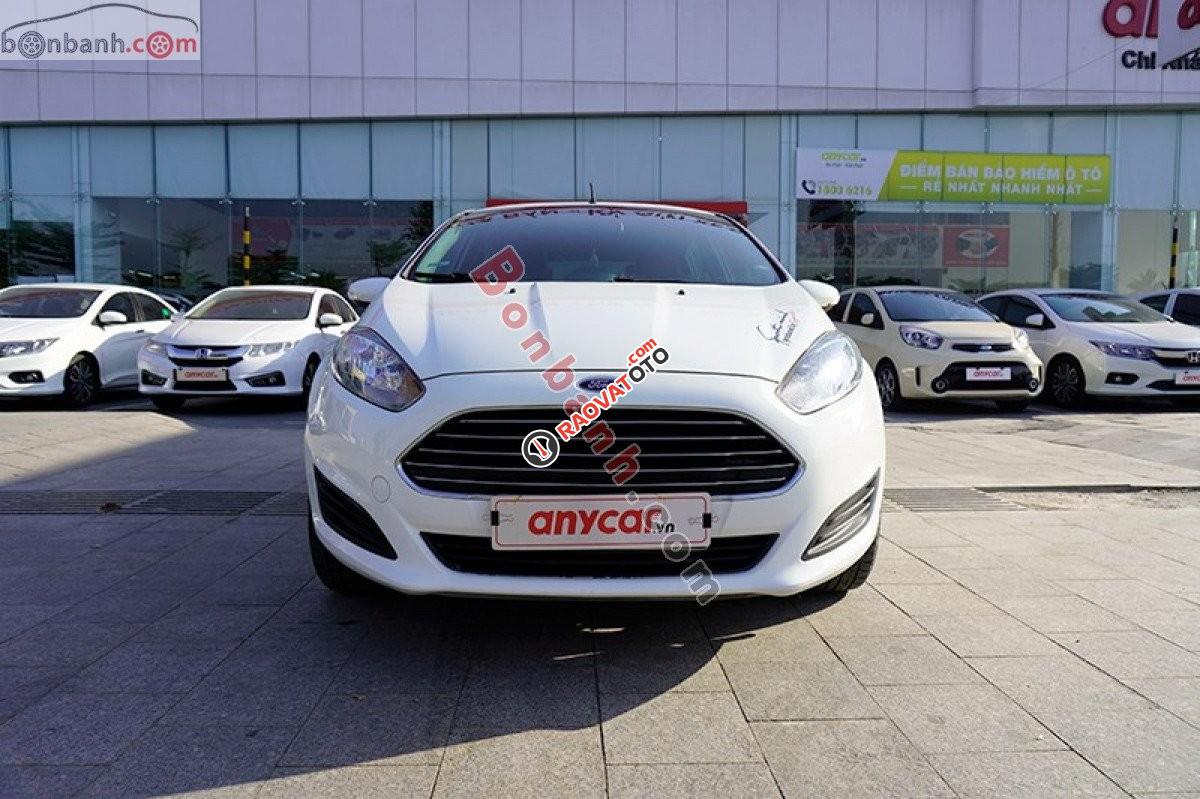 Cần bán lại xe Ford Fiesta 1.5AT Trend đời 2014, màu trắng-1