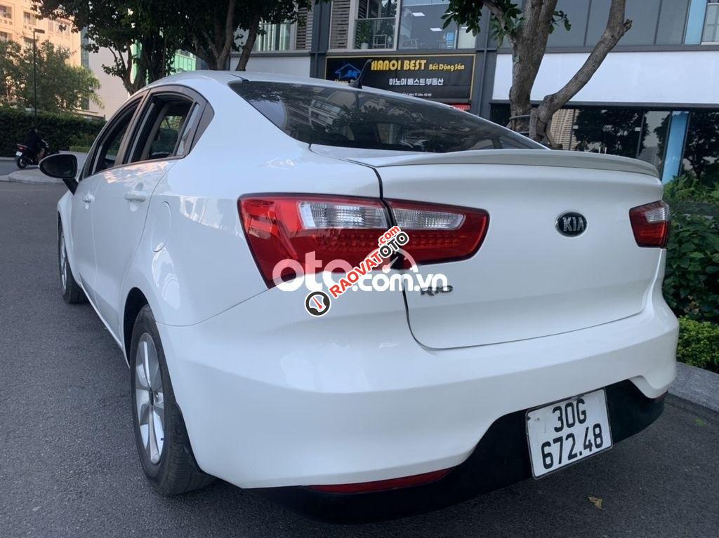 Cần bán Kia Rio AT 2016, màu trắng, 380 triệu-1