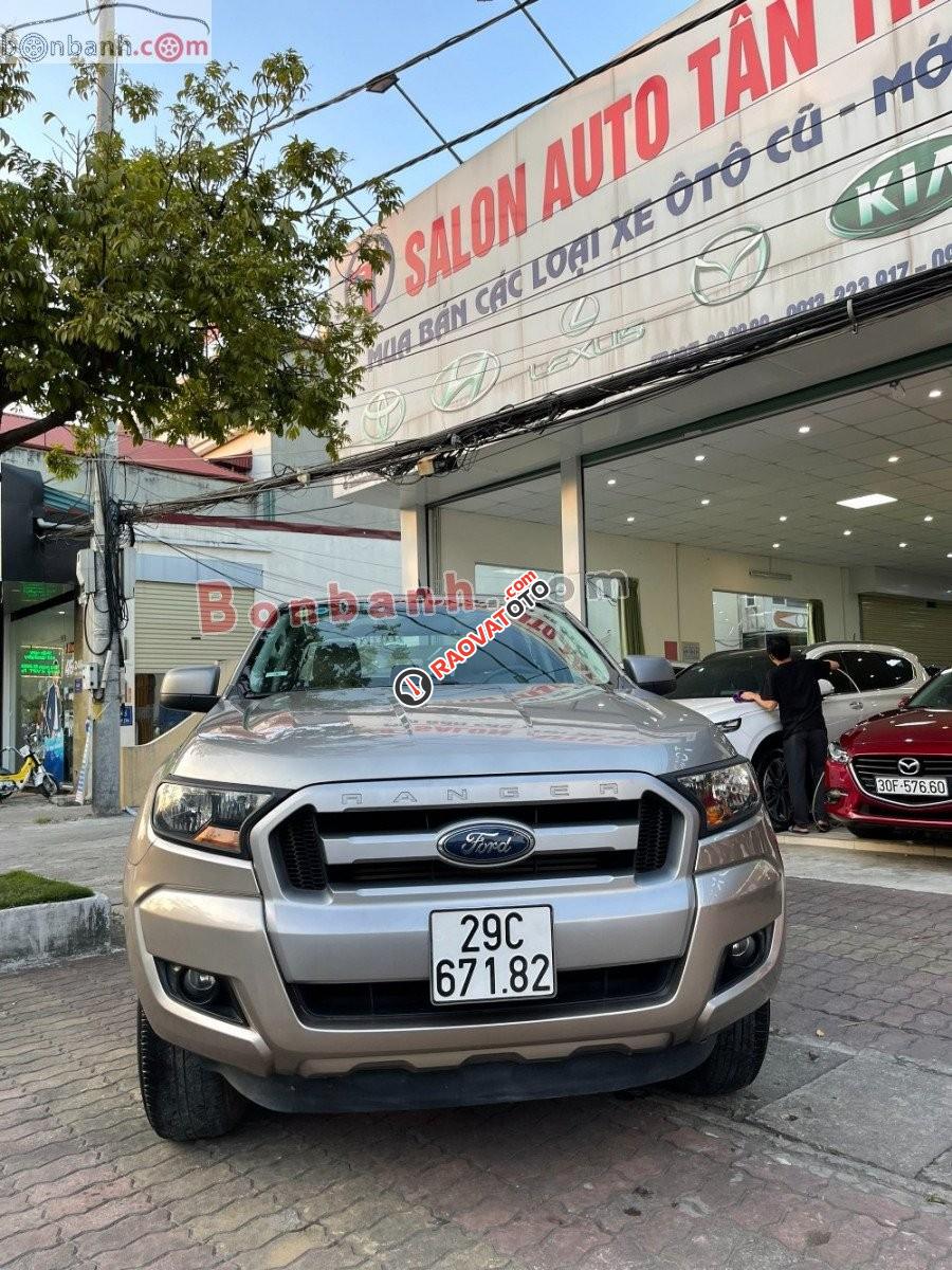 Bán Ford Ranger XLS 2.2L 4x2 MT sản xuất năm 2017, xe nhập chính chủ-9