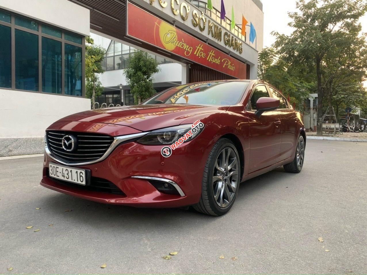 Bán xe Mazda 6 2.0L Premium năm 2017, giá 715tr-18