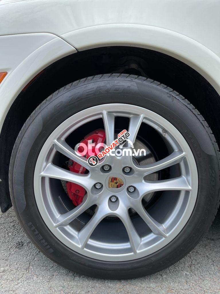 Bán Porsche Cayenne GTS sản xuất 2009, màu trắng, giá 950tr-6