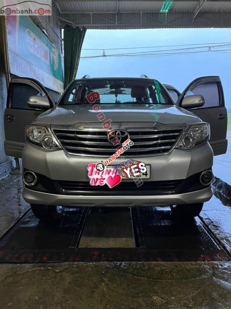 Cần bán lại xe Toyota Fortuner 2.5G đời 2012, màu bạc, 530 triệu-4