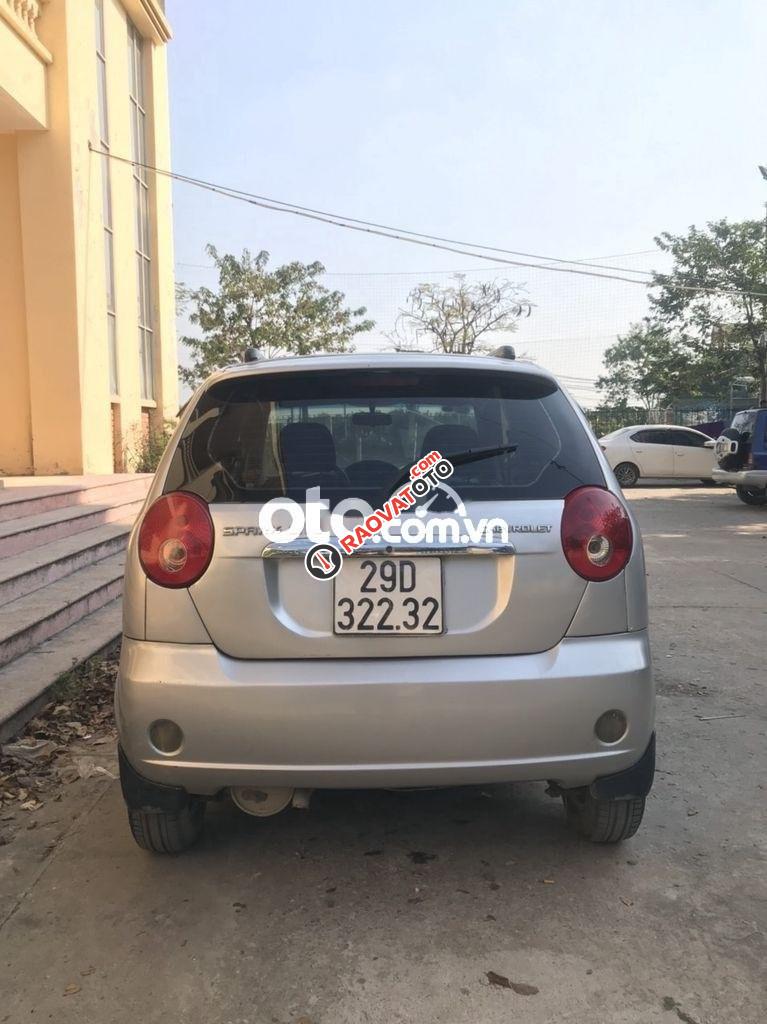 Cần bán xe Chevrolet Spark Van sản xuất 2014, màu bạc-8