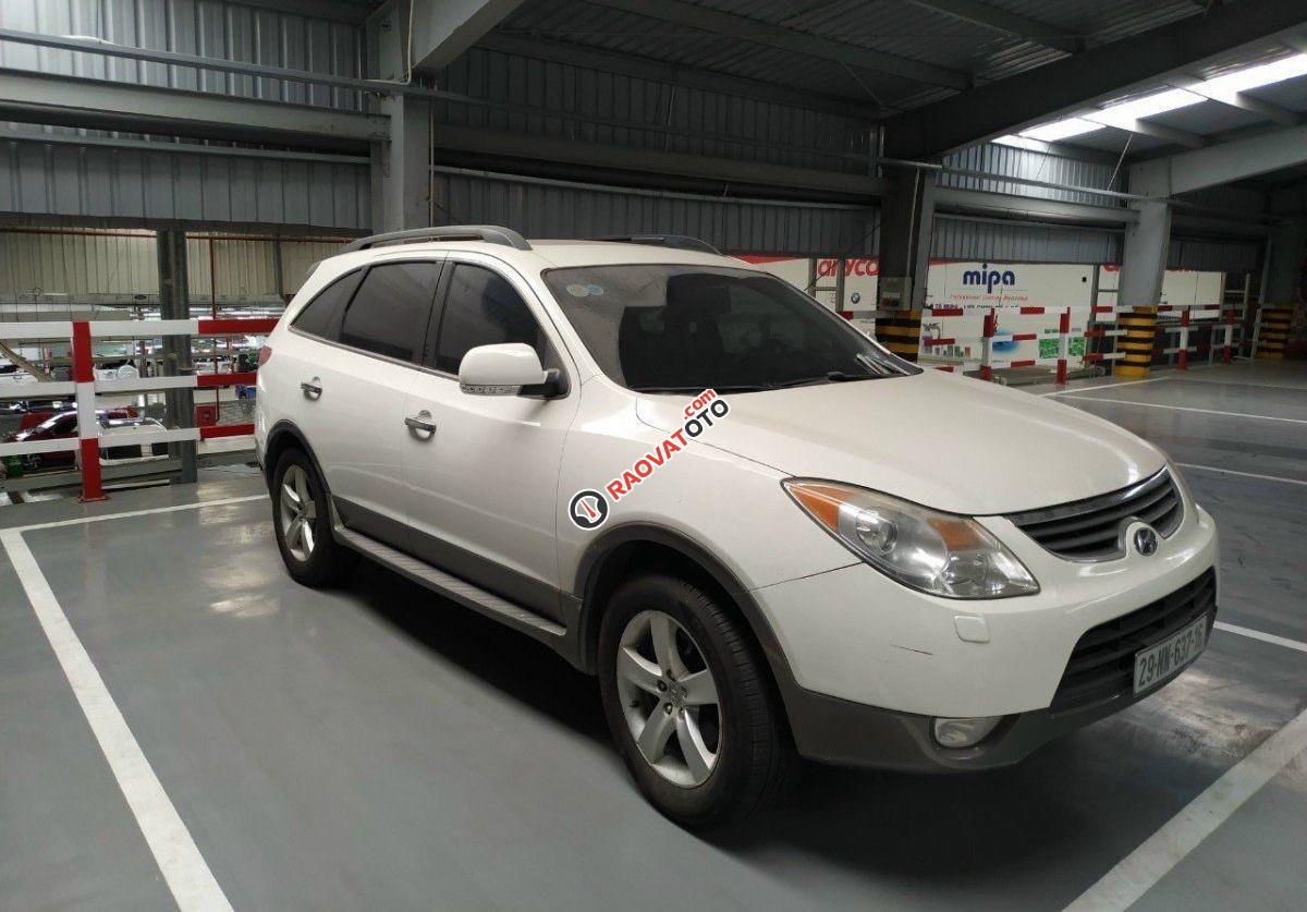 Cần bán xe Hyundai Veracruz sản xuất năm 2009, màu trắng, nhập khẩu nguyên chiếc -1