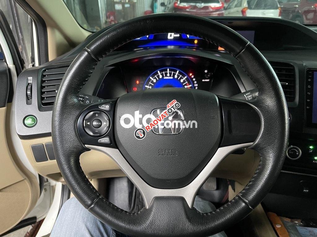 Cần bán gấp Honda Civic 1.8AT đời 2015, màu trắng chính chủ-5