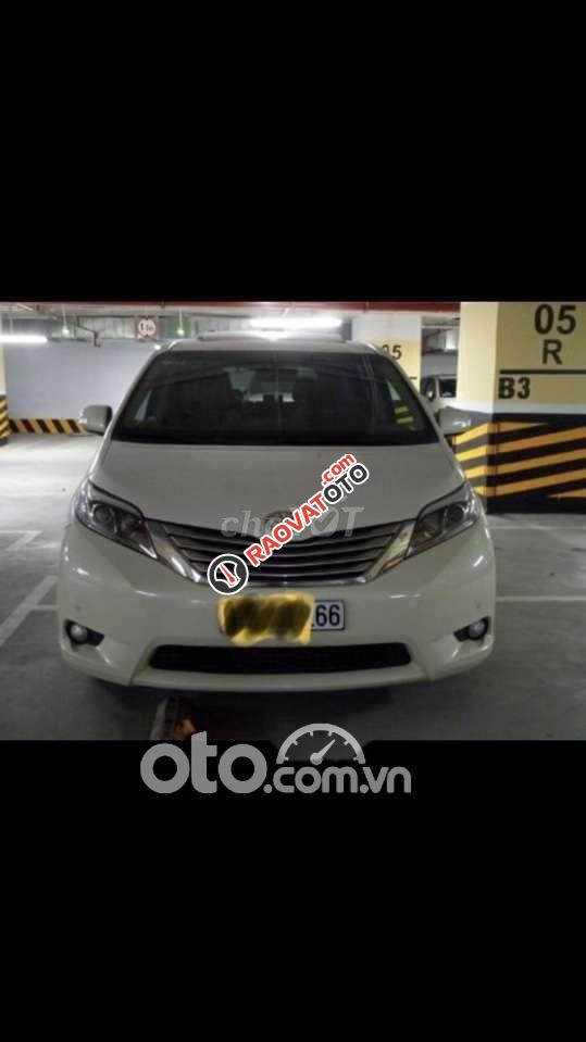 Cần bán lại xe Toyota Sienna 2014, màu trắng còn mới-1