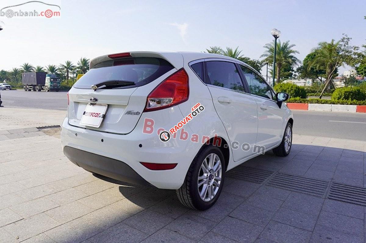Cần bán lại xe Ford Fiesta 1.5AT Trend đời 2014, màu trắng-6