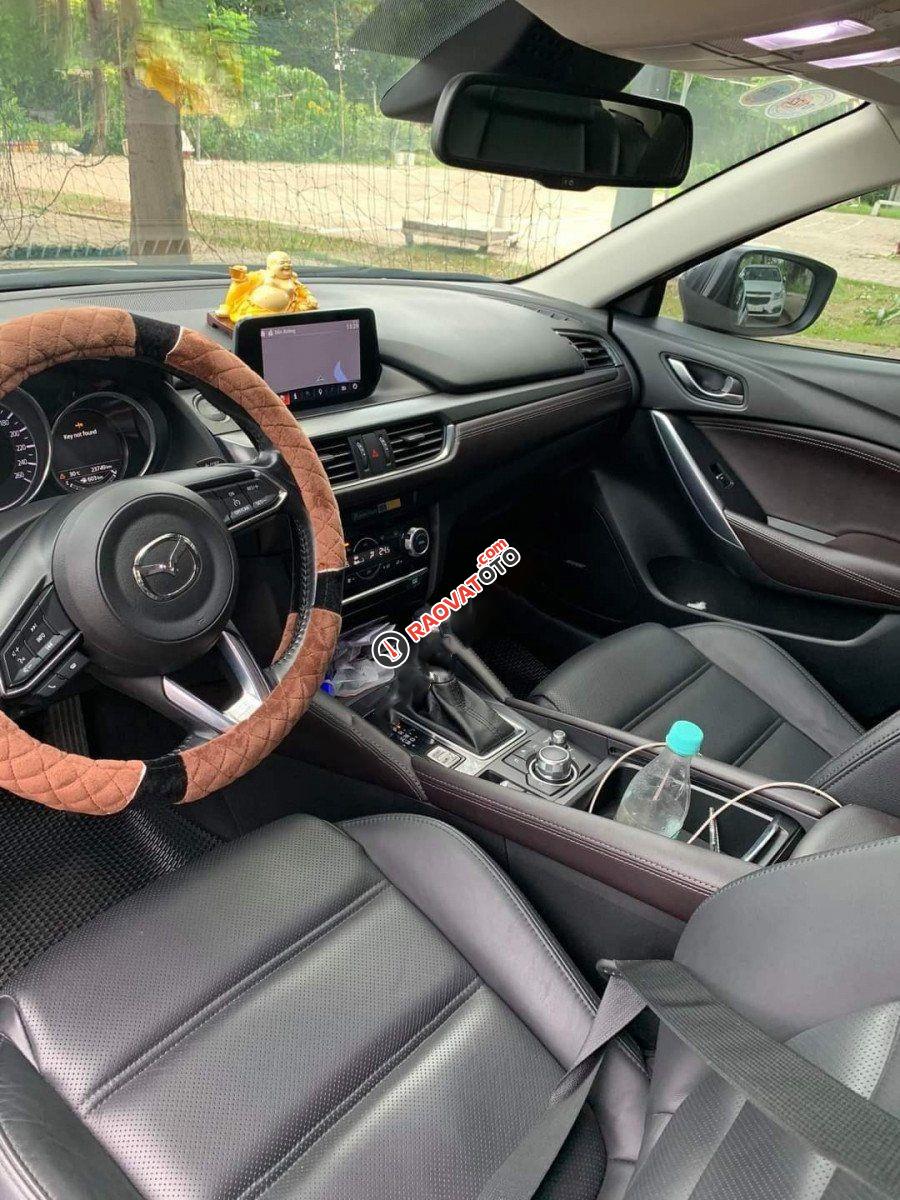 Bán Mazda 6 2.0L Premium năm sản xuất 2017, màu xanh lam, giá chỉ 679 triệu-2