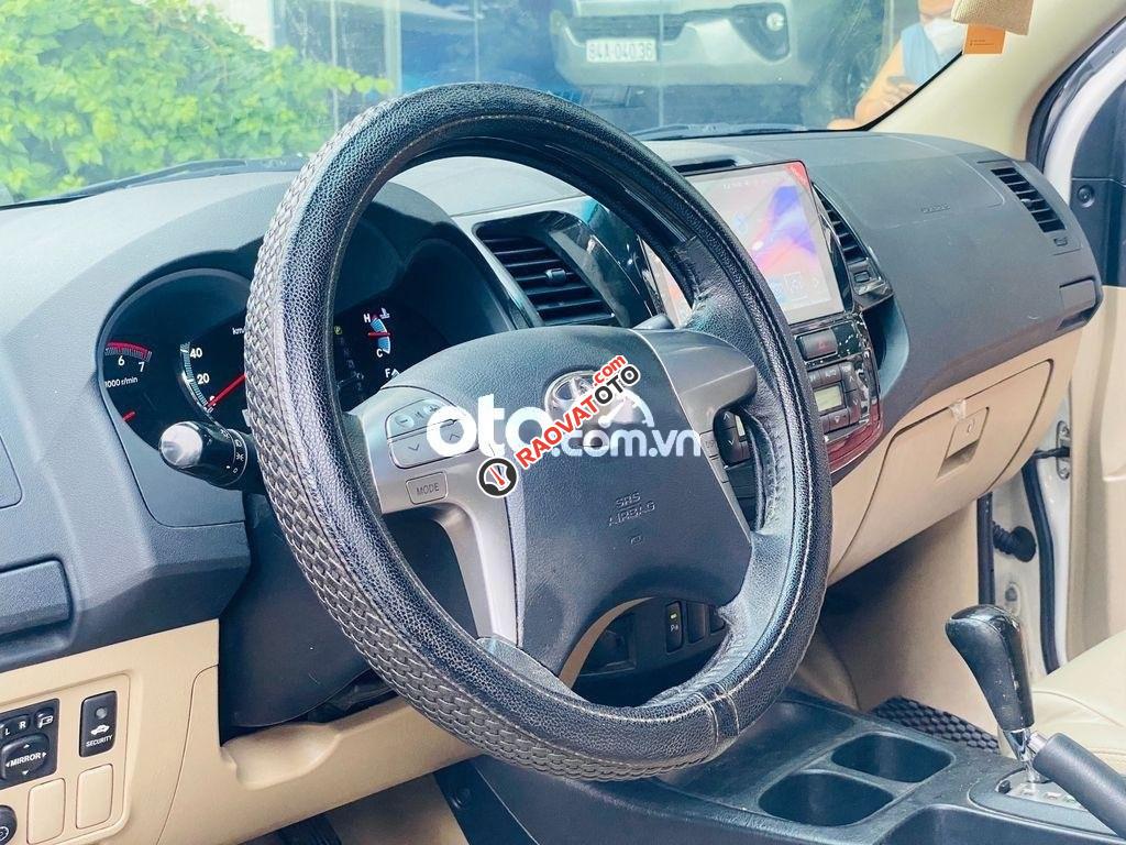 Cần bán lại xe Toyota Fortuner TRD SportiVO sản xuất 2015 xe gia đình, 625 triệu-7