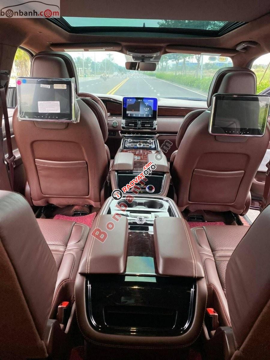 Bán ô tô Lincoln Navigator Black Label sản xuất năm 2018, màu đỏ, nhập khẩu-6