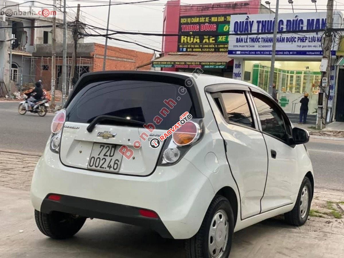 Cần bán lại xe Chevrolet Spark Van 1.0 AT sản xuất năm 2011, màu trắng, nhập khẩu nguyên chiếc-1