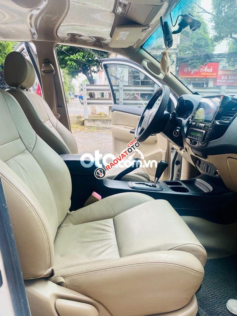 Cần bán lại xe Toyota Fortuner TRD SportiVO sản xuất 2015 xe gia đình, 625 triệu-10