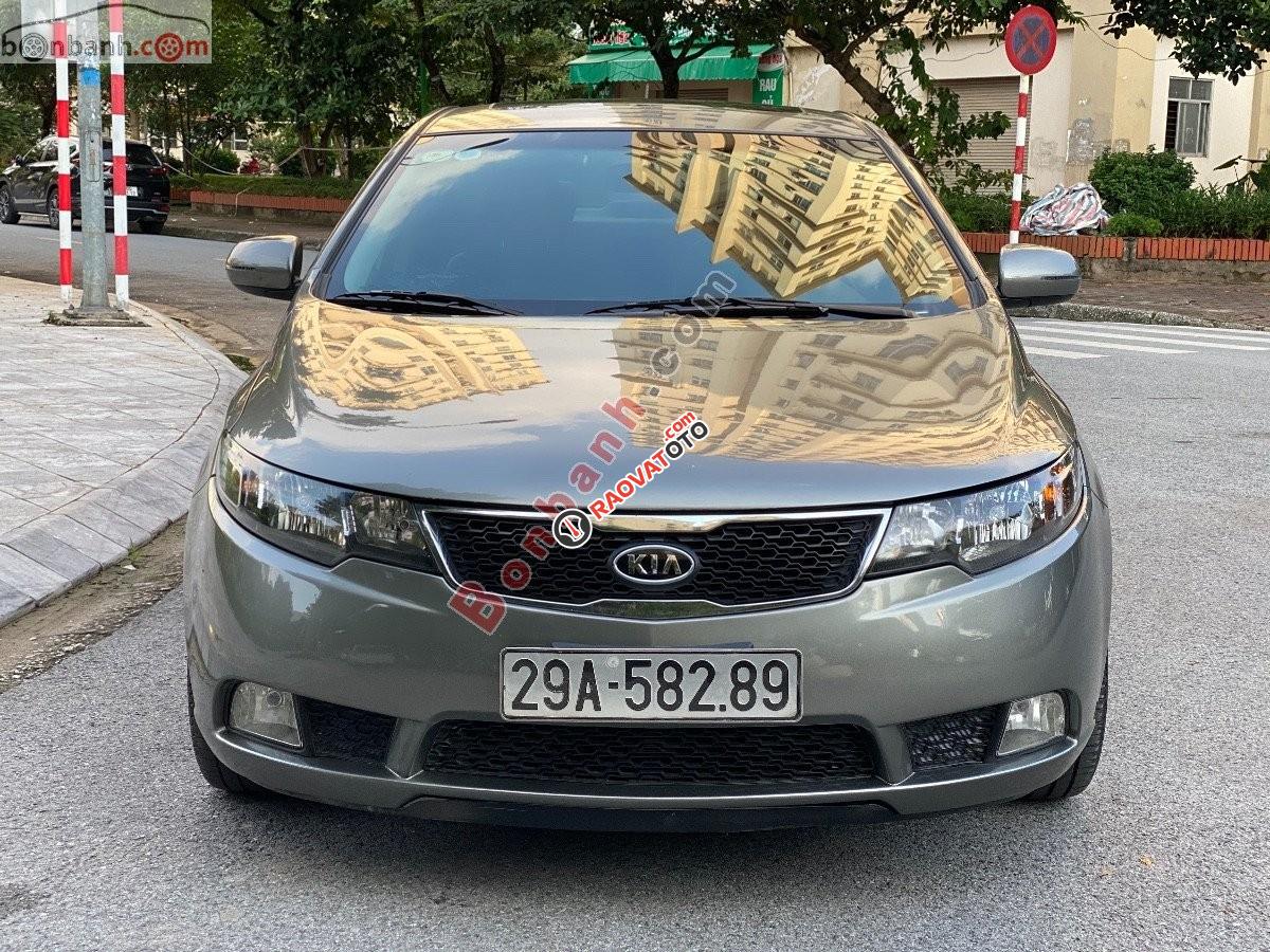 Bán xe Kia Forte 1.6AT đời 2012, màu xám-0