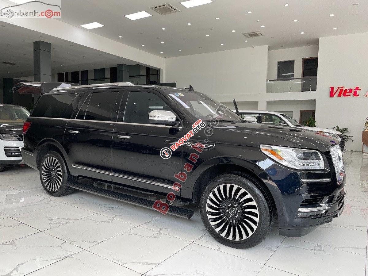 Cần bán gấp Lincoln Navigator Black L 2019, màu đen, nhập khẩu -0