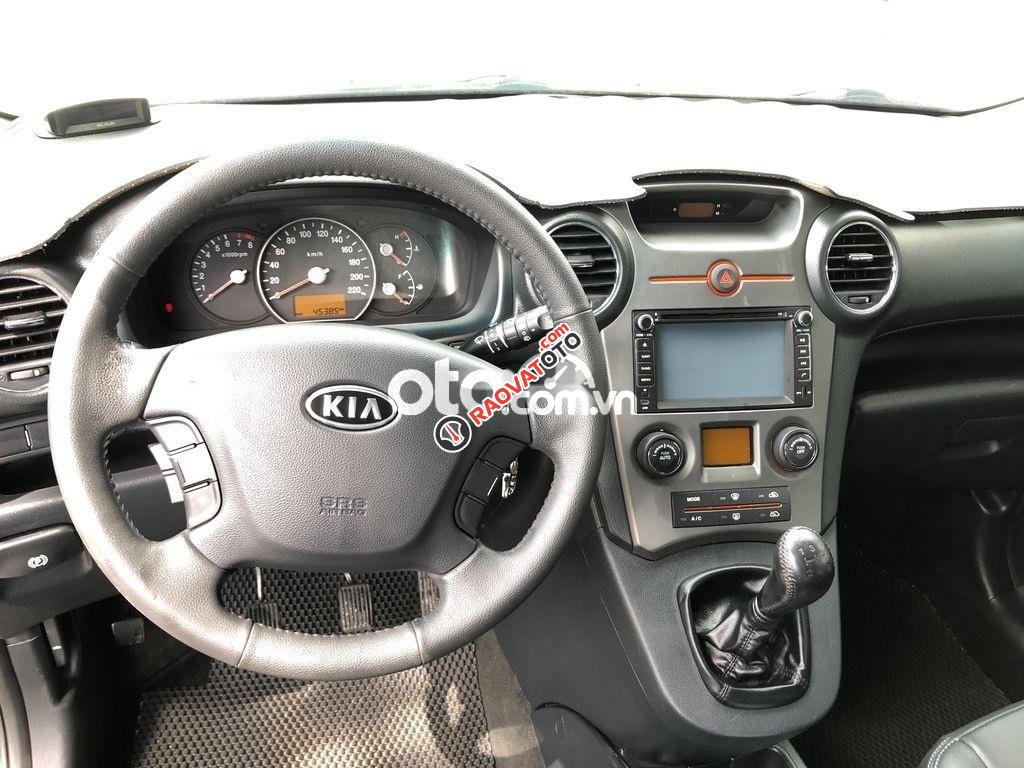 Cần bán lại xe Kia Carens 2.0 MT sản xuất năm 2016, màu nâu  -3