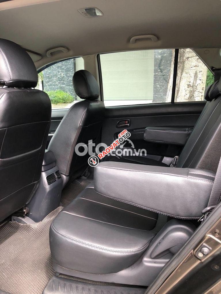 Cần bán lại xe Kia Carens 2.0 MT sản xuất năm 2016, màu nâu  -6