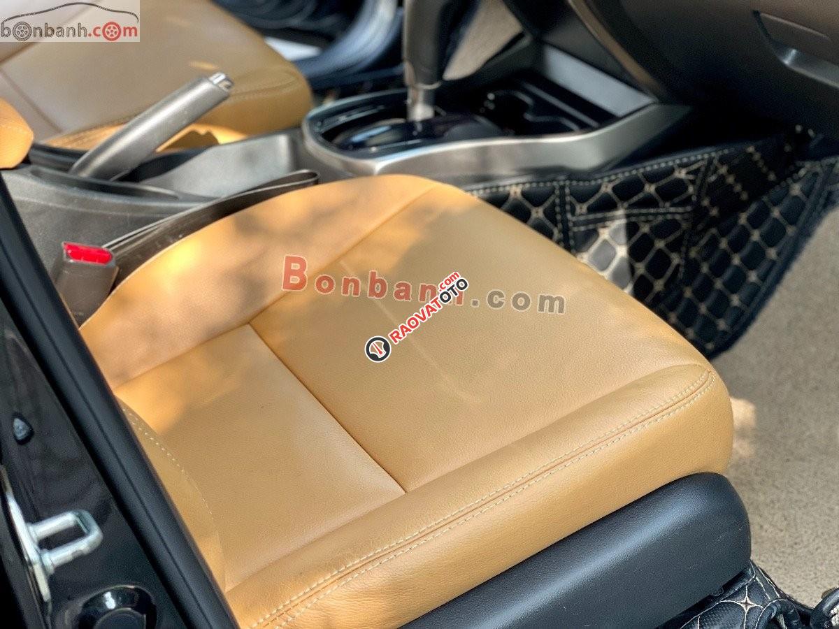 Bán Honda City 1.5 CVT sản xuất năm 2015, màu đen-5