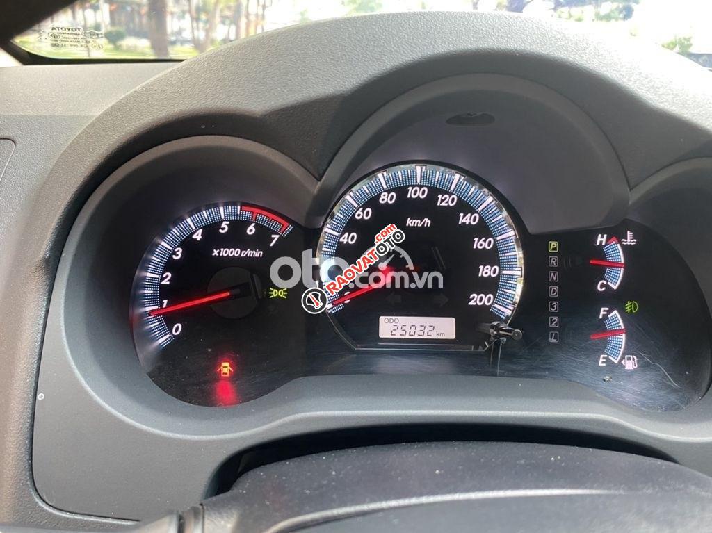 Bán ô tô Toyota Fortuner 2.7V 2015, màu đen như mới-5