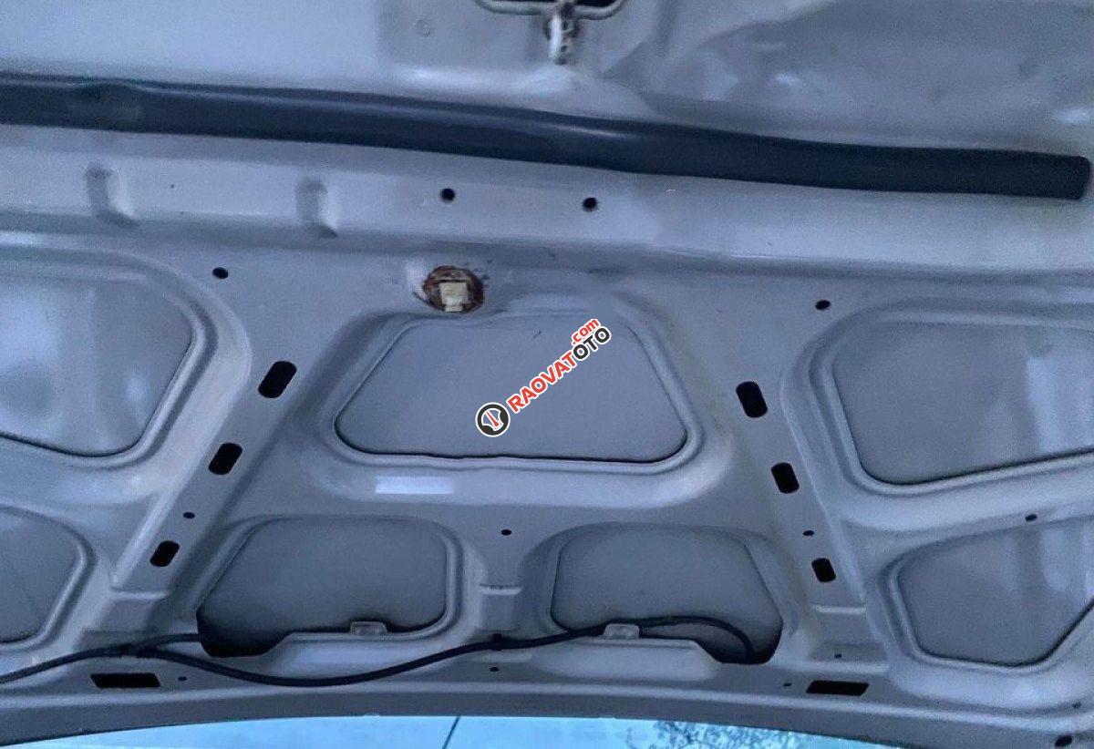 Cần bán xe Kia Carens 2.0 AT năm 2008, màu bạc, nhập khẩu nguyên chiếc-0