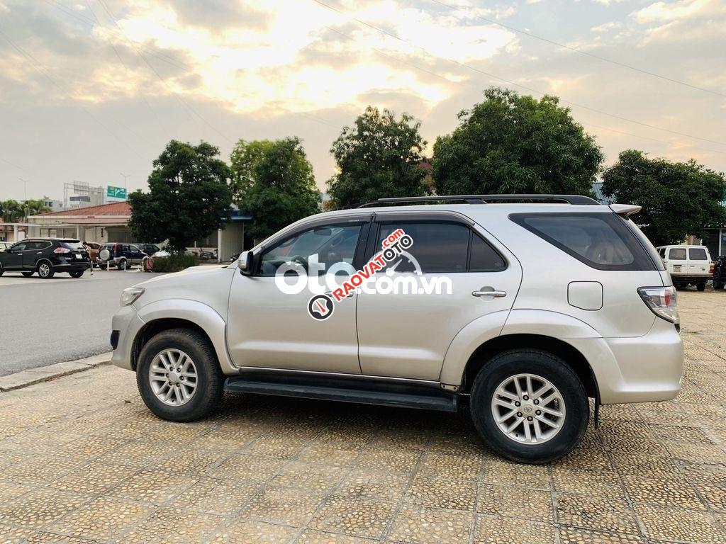 Bán xe Toyota Fortuner 2.5G đời 2014, giá tốt-4