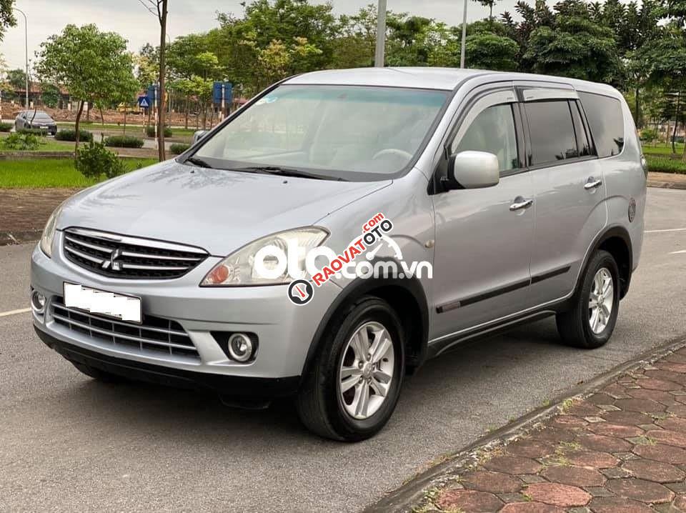 Bán Mitsubishi Zinger GLS năm sản xuất 2010, màu bạc, nhập khẩu nguyên chiếc số tự động-7