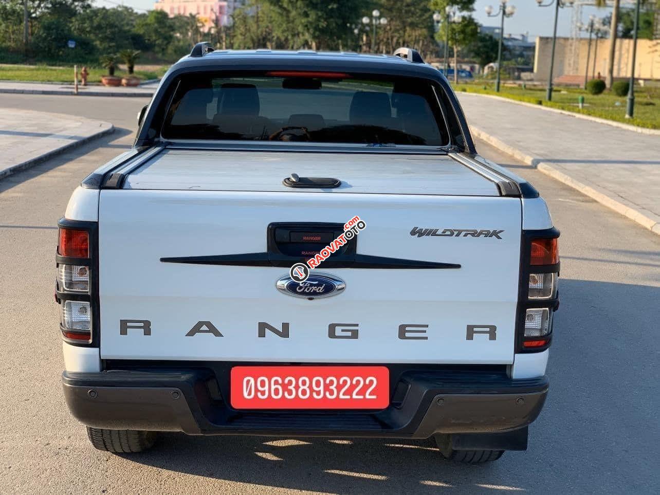 Cần bán lại xe Ford Ranger Wildtrak 3.2 AT sản xuất năm 2017, màu trắng-1