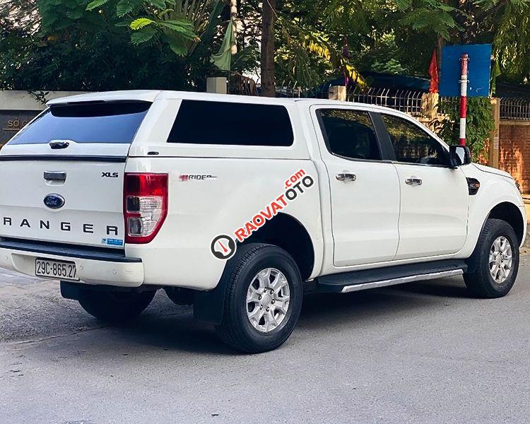 Xe Ford Ranger XLS 2.2L 4x2 AT đời 2017, màu trắng, nhập khẩu nguyên chiếc -4