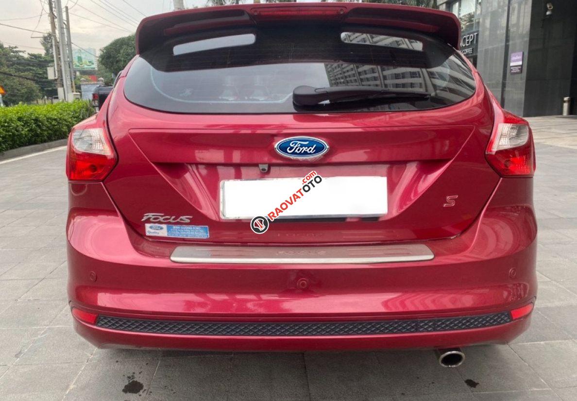 Cần bán lại xe Ford Focus 2.0L sản xuất năm 2014, màu đỏ-4