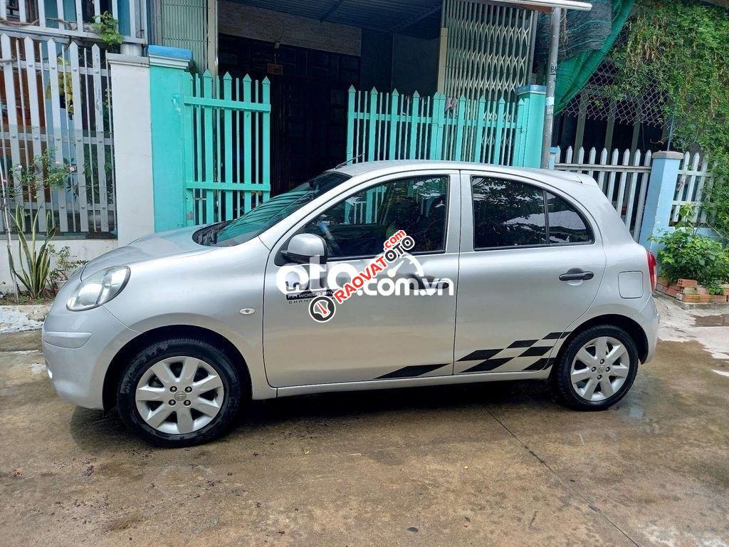 Bán ô tô Nissan Micra năm 2010, xe nhập, 240 triệu-2