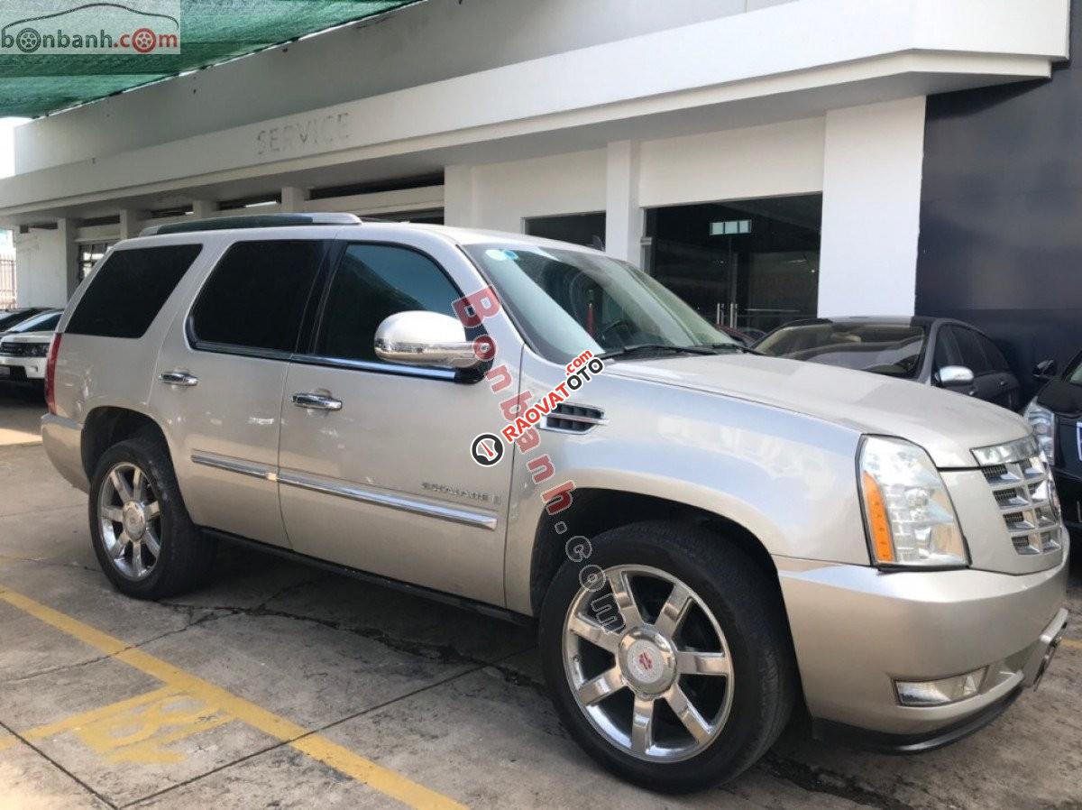 Cần bán lại xe Cadillac Escalade năm sản xuất 2007, màu bạc, xe nhập-7