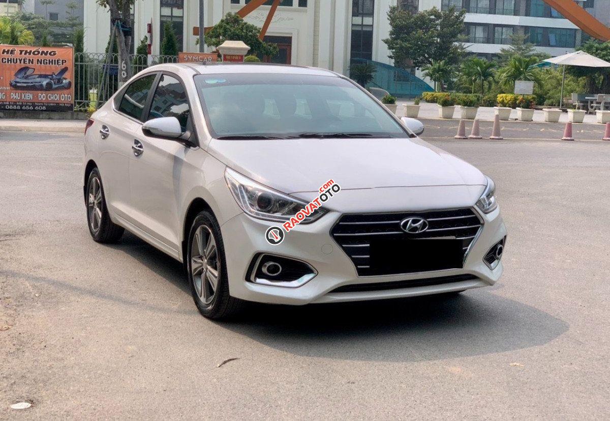 Cần bán Hyundai Accent 1.4 năm sản xuất 2019, màu trắng còn mới-2