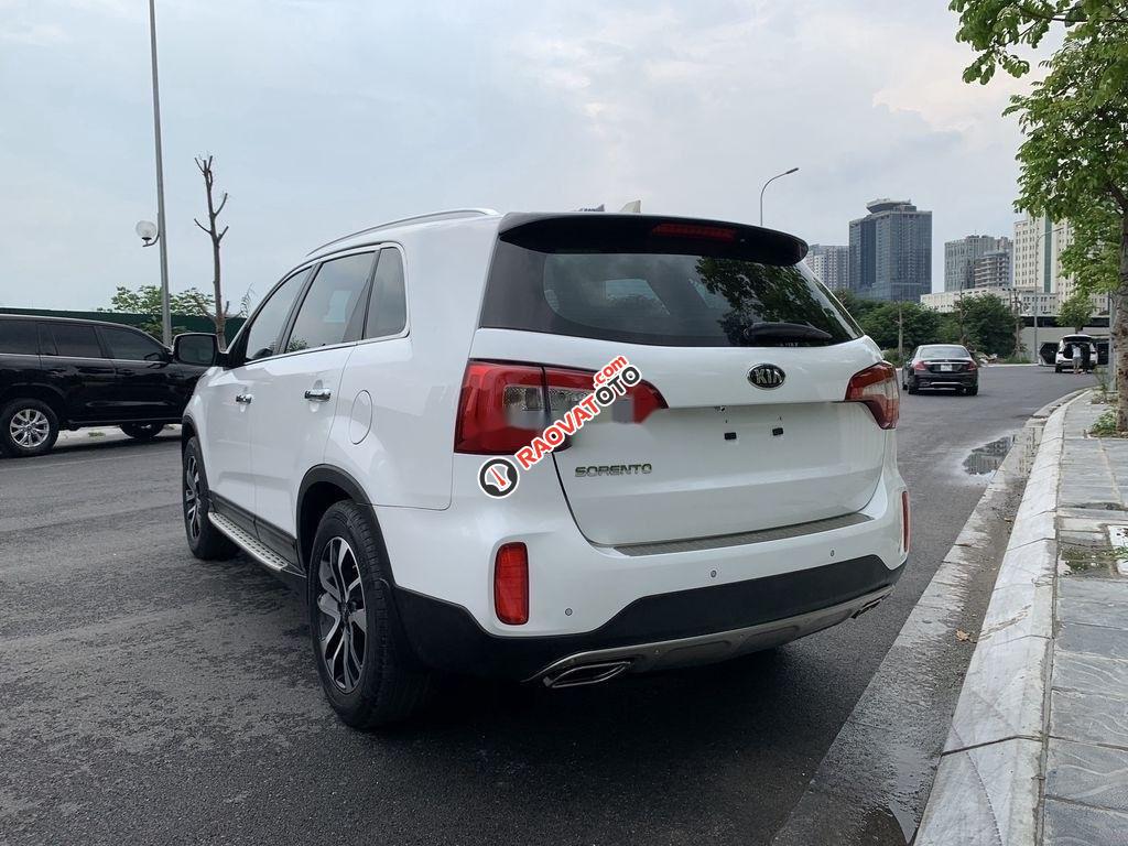 Cần bán lại xe Kia Sorento 2.4GAT năm 2018-3