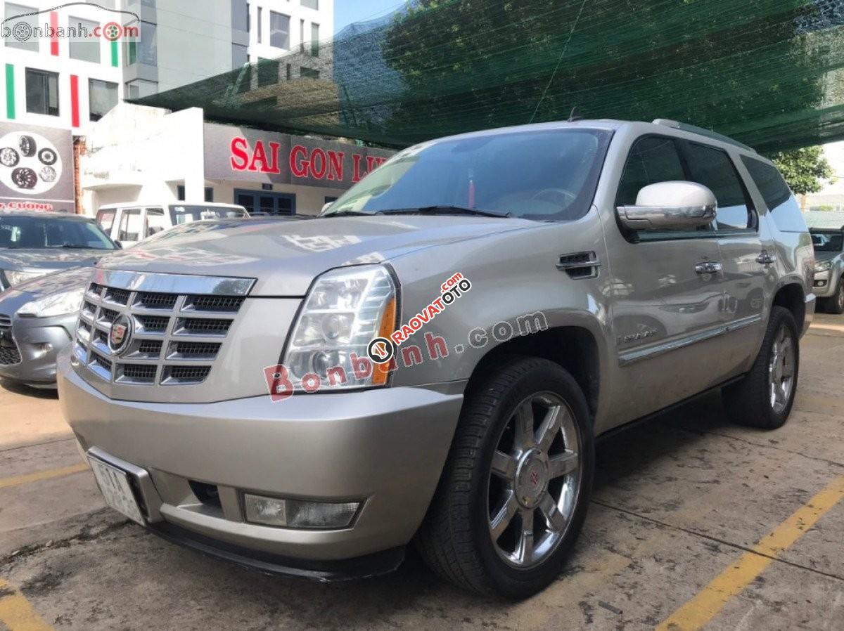 Cần bán lại xe Cadillac Escalade năm sản xuất 2007, màu bạc, xe nhập-6