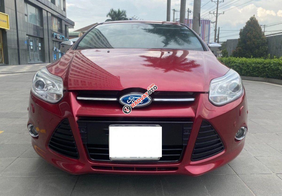Cần bán lại xe Ford Focus 2.0L sản xuất năm 2014, màu đỏ-2