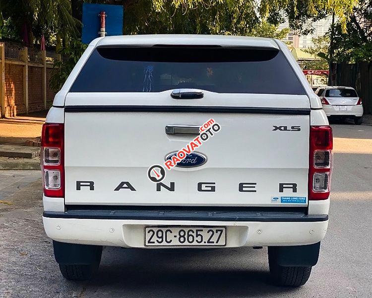 Xe Ford Ranger XLS 2.2L 4x2 AT đời 2017, màu trắng, nhập khẩu nguyên chiếc -3