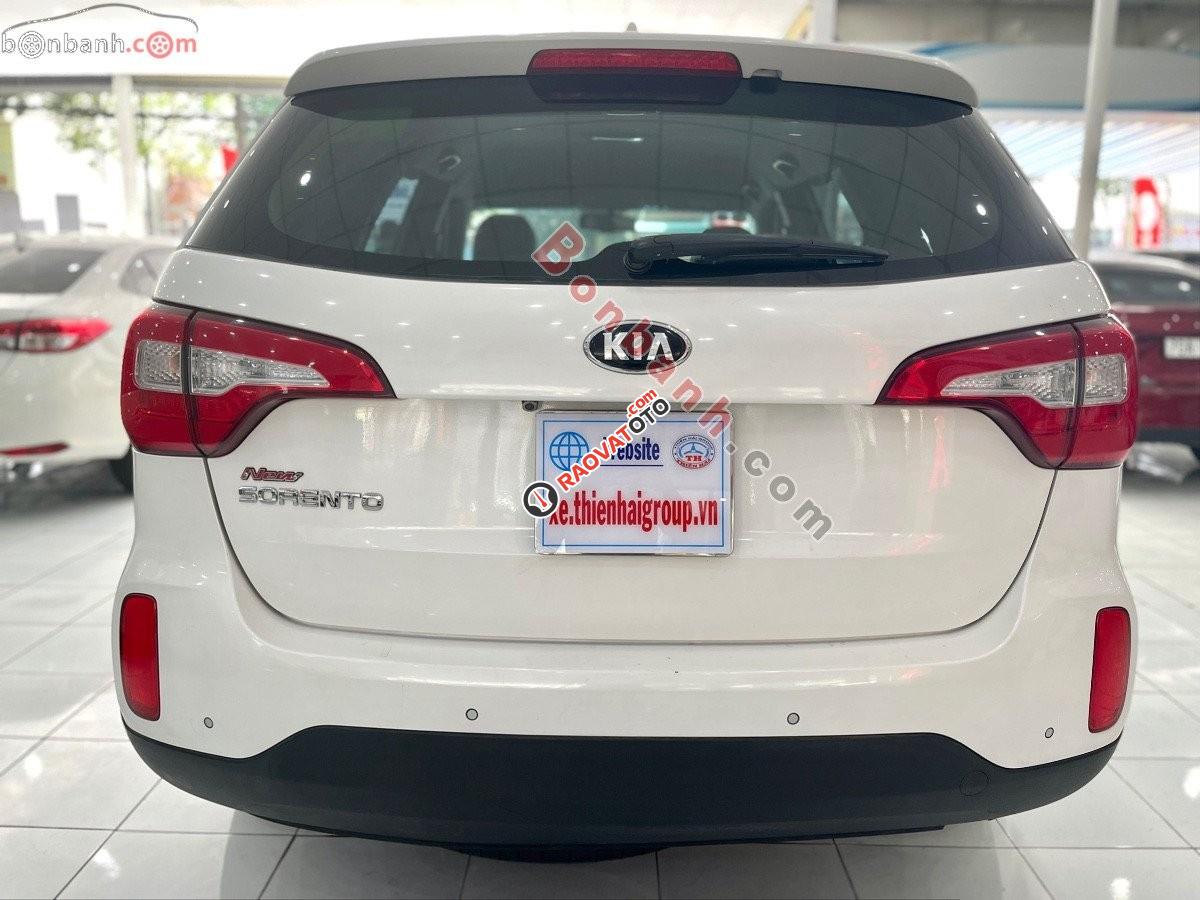 Bán Kia Sorento GAT 2015, màu trắng -7