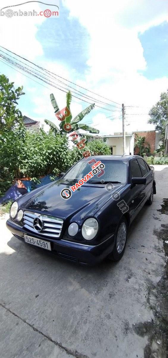 Bán ô tô Mercedes sản xuất 1996, màu đen còn mới, giá chỉ 78 triệu-5