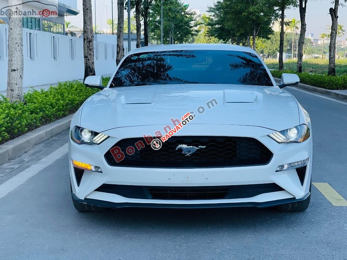 Cần bán Ford Mustang Premium Fastback đời 2019, màu trắng, nhập khẩu-8