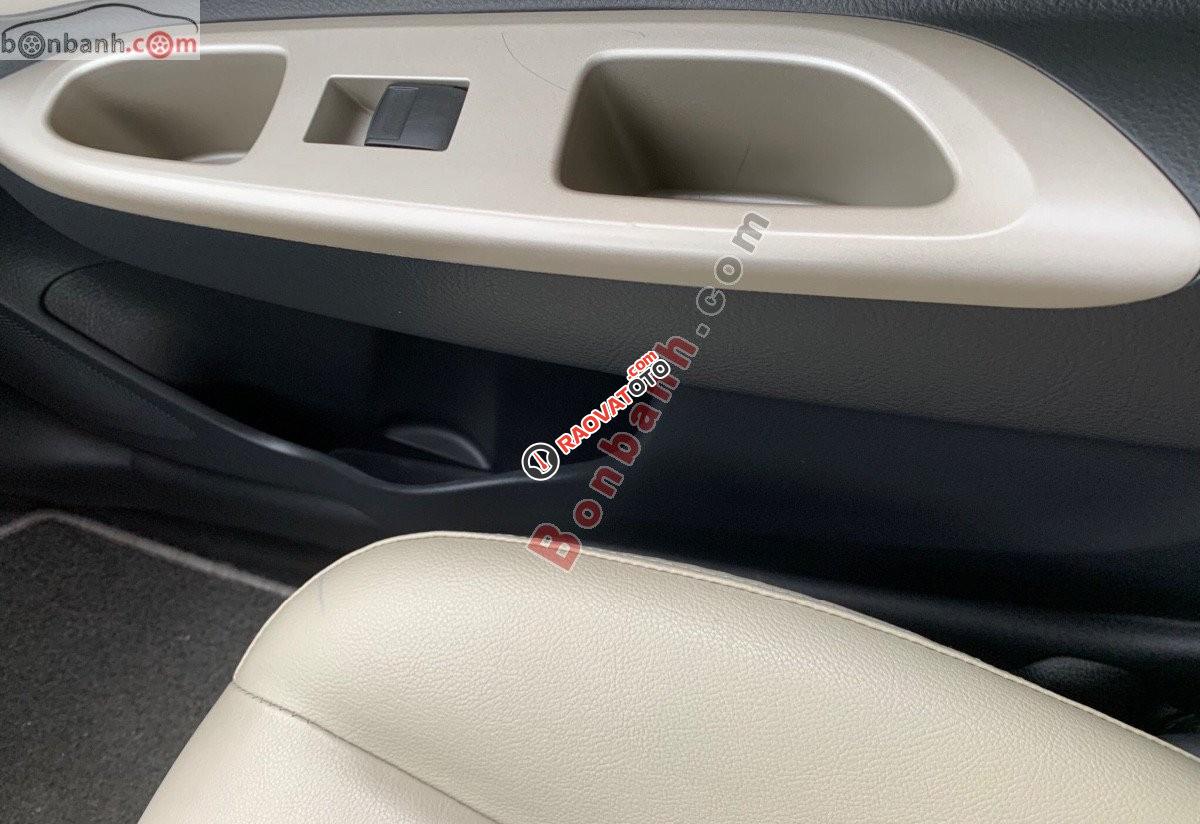 Cần bán gấp Toyota Vios 1.5G đời 2009, màu đen còn mới-9