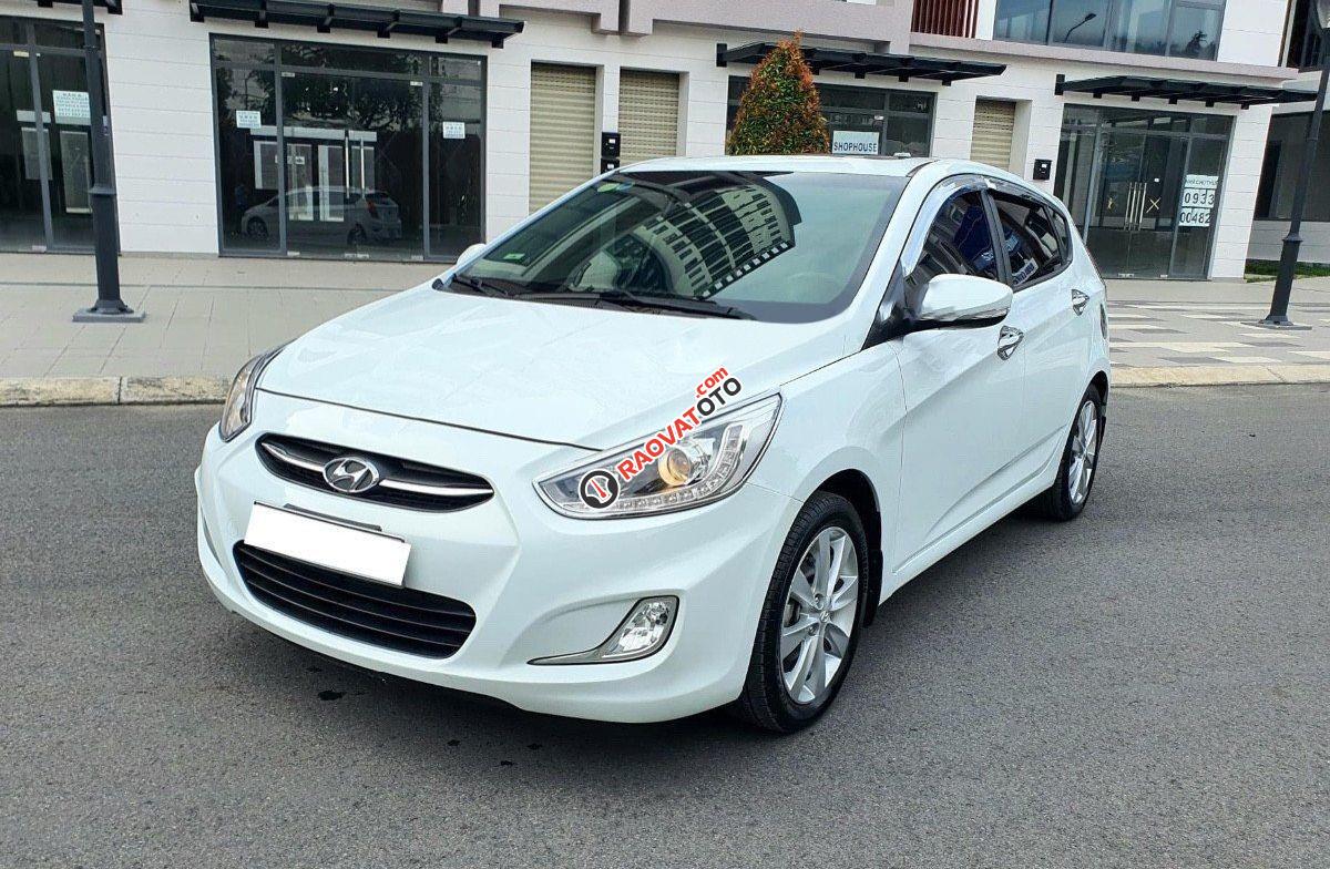 Cần bán xe Hyundai Accent 1.4 AT sản xuất 2013, màu trắng, nhập khẩu Hàn Quốc-2