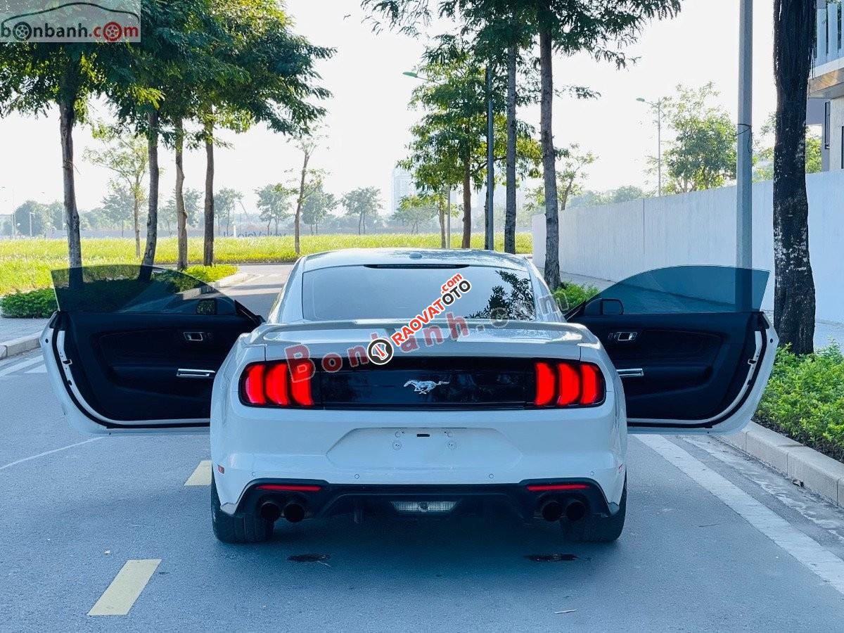 Cần bán Ford Mustang Premium Fastback đời 2019, màu trắng, nhập khẩu-5