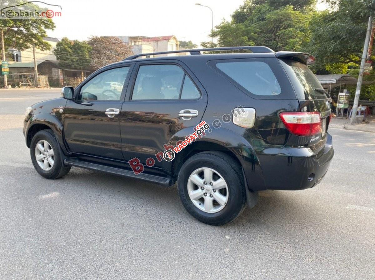 Cần bán lại xe Toyota Fortuner 2.5G 2010, màu đen, 488 triệu-7