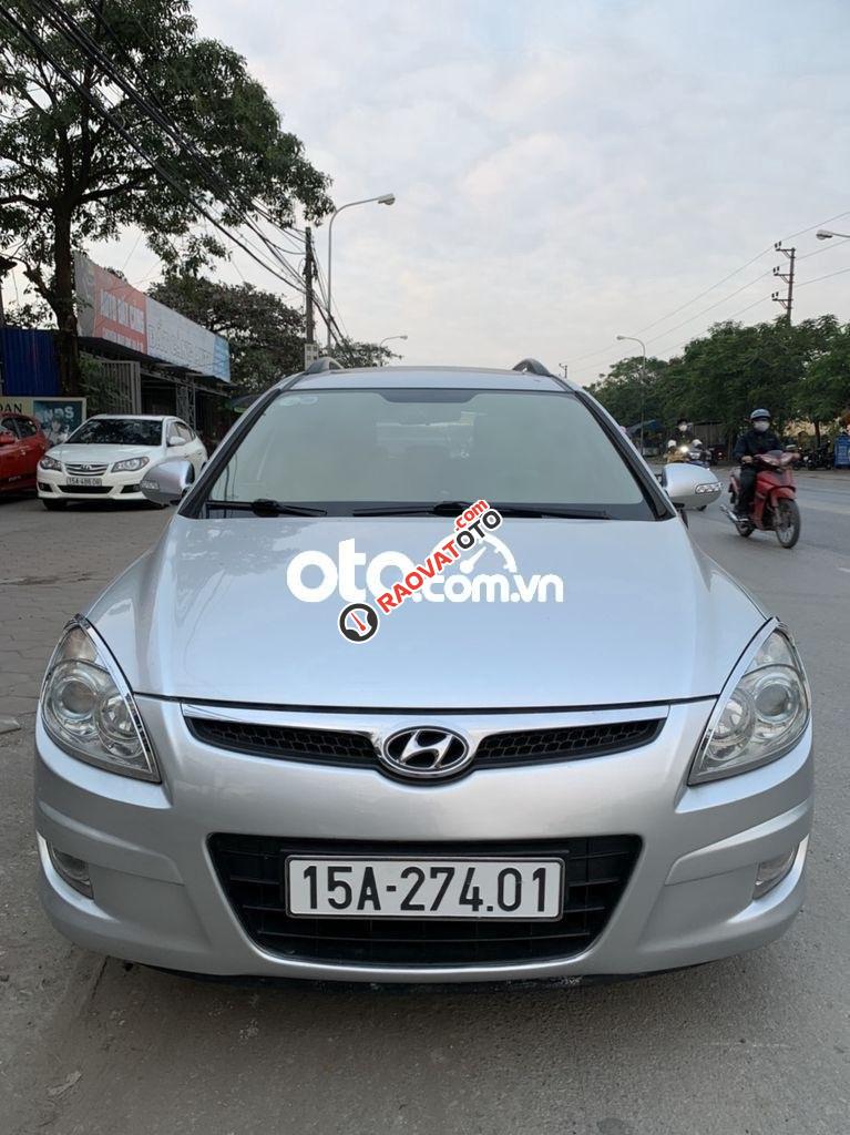 Bán Hyundai i30 CW 2009, màu bạc, nhập khẩu số tự động-0