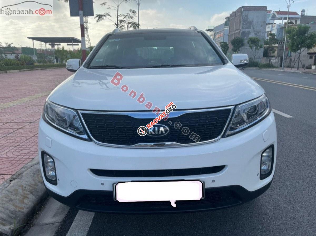 Bán xe Kia Sorento GATH đời 2015, màu trắng-7