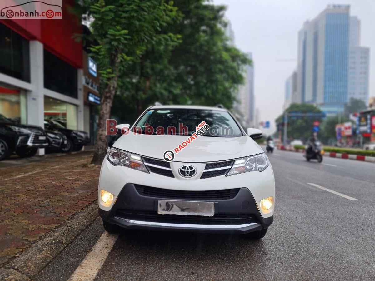 Cần bán xe Toyota RAV4 2015, màu trắng, nhập khẩu nguyên chiếc, 985 triệu-0