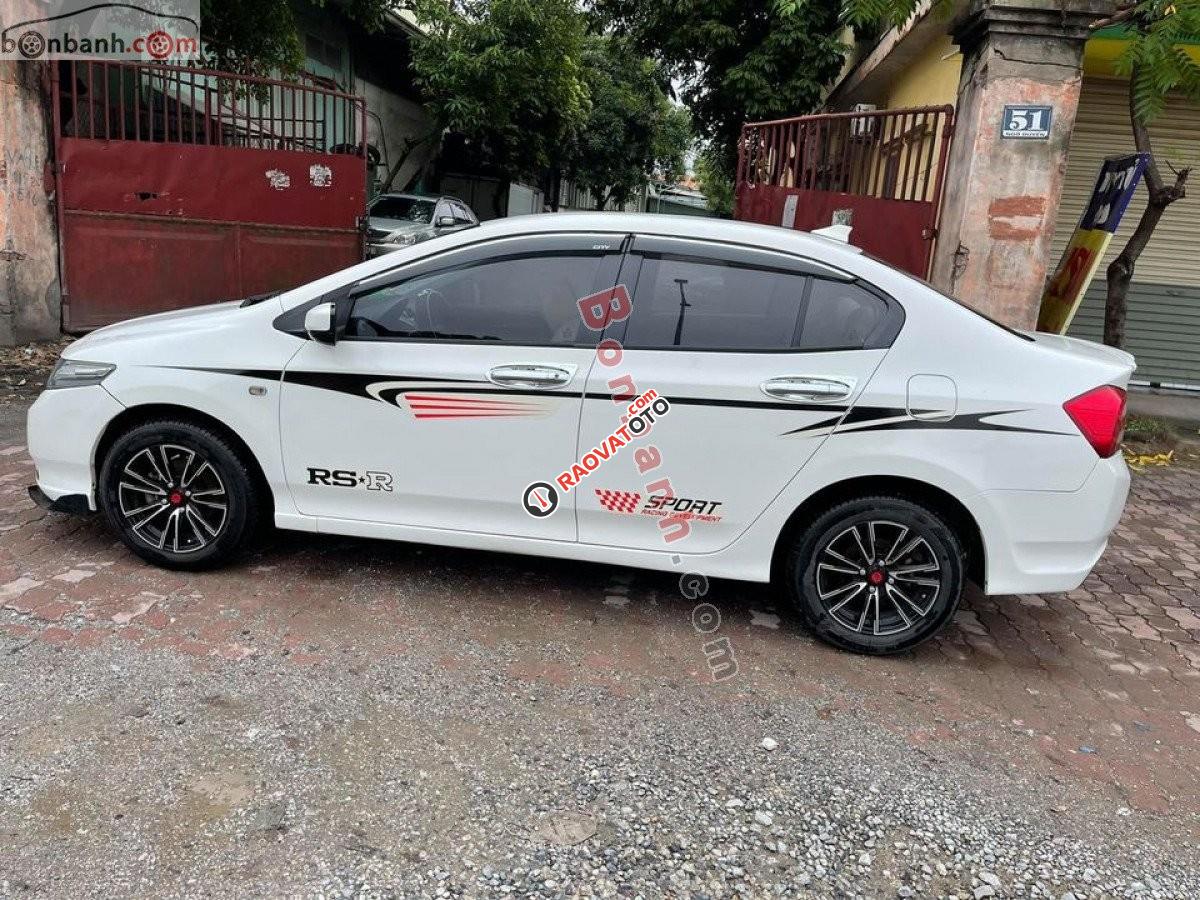 Bán xe Honda City 1.5 MT năm 2013, màu trắng, 322 triệu-3