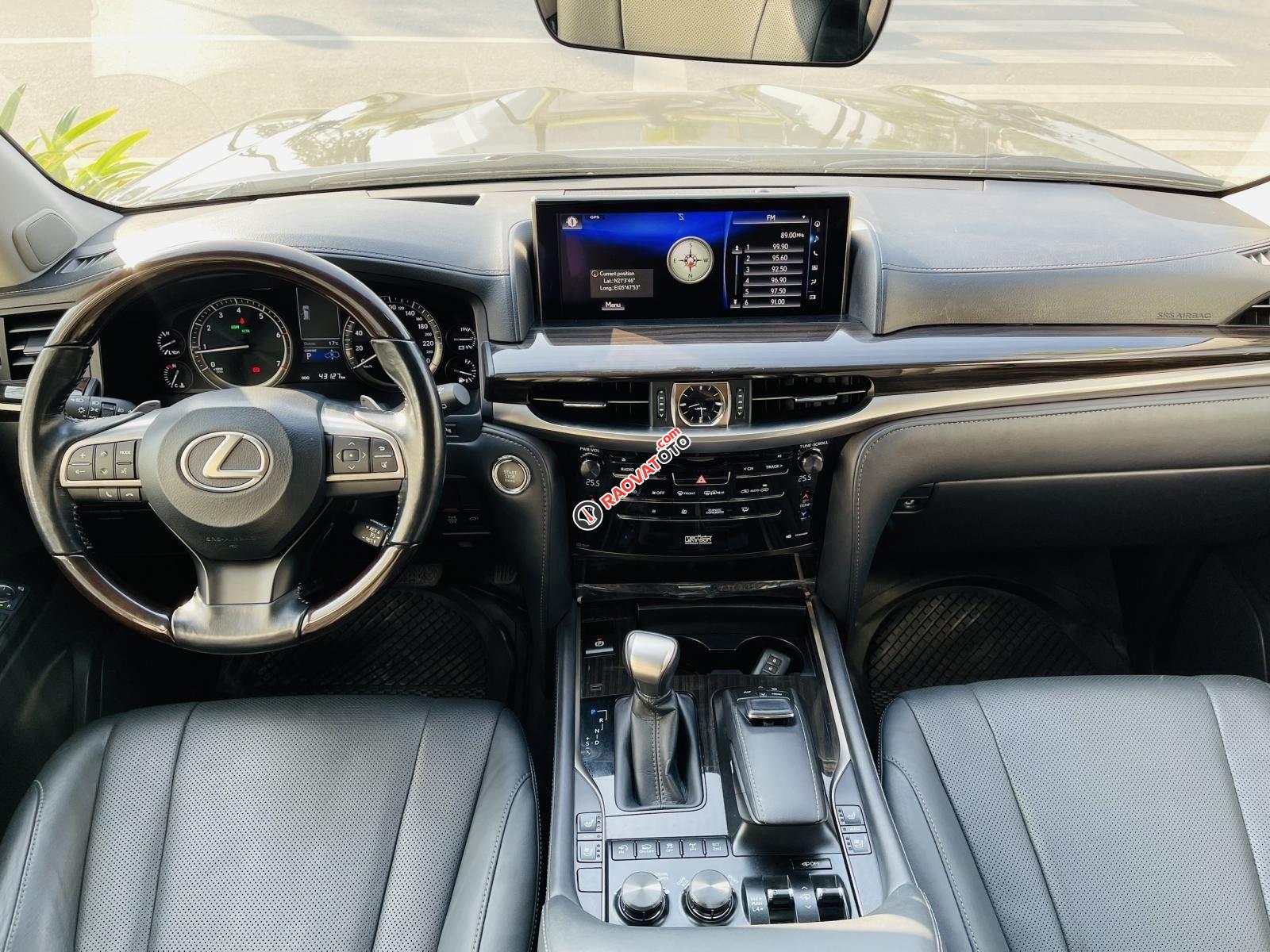 Bán xe Lexus LX 570 -  sản xuất 2017-2