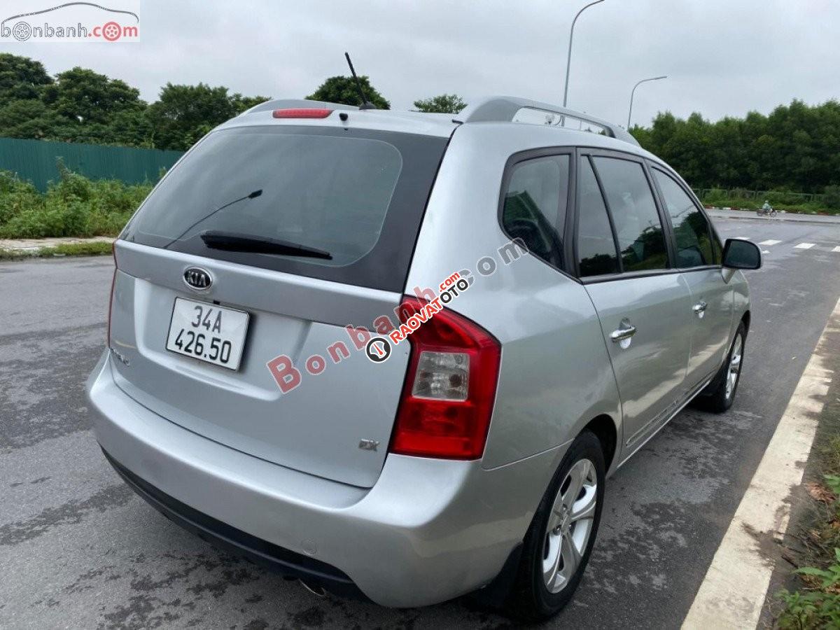 Bán Kia Carens 2.0MT 2016, màu bạc-3