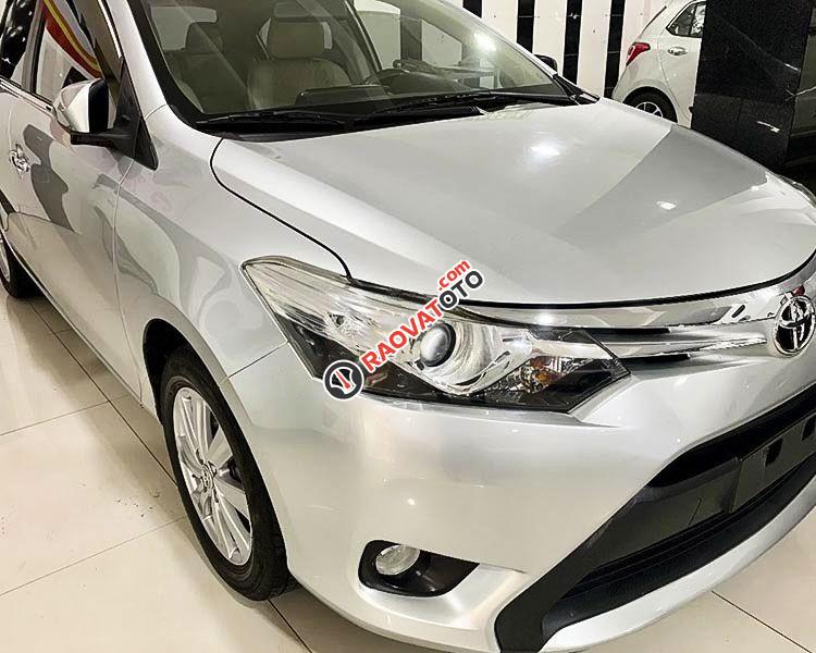 Cần bán Toyota Vios G 1.5AT 2016, màu bạc còn mới giá cạnh tranh-0