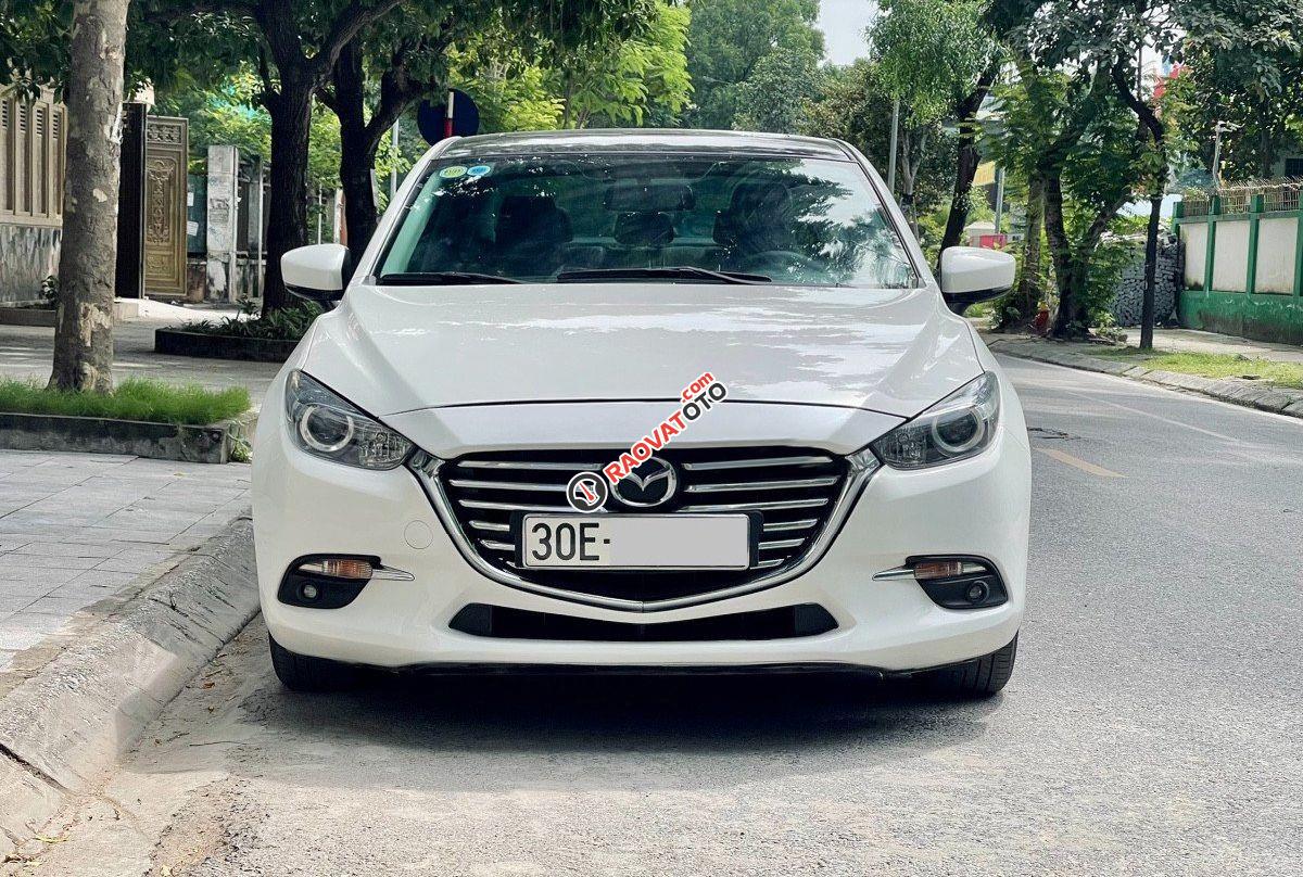 Bán xe Mazda 3 FL năm sản xuất 2017, màu trắng còn mới-4